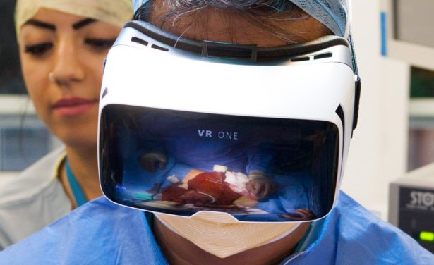 Virtual reality for the training of healthcare professionals